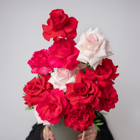 Rose Radiance Flower Box fresh rose arrangement from a best flower shop in Dubai