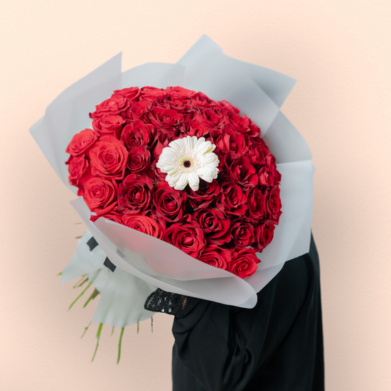 Love’s Halo flower bouquet with elegant blooms from a flower shop in Dubai